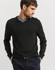 Toorallie Super Fine Men's Merino V-Neck