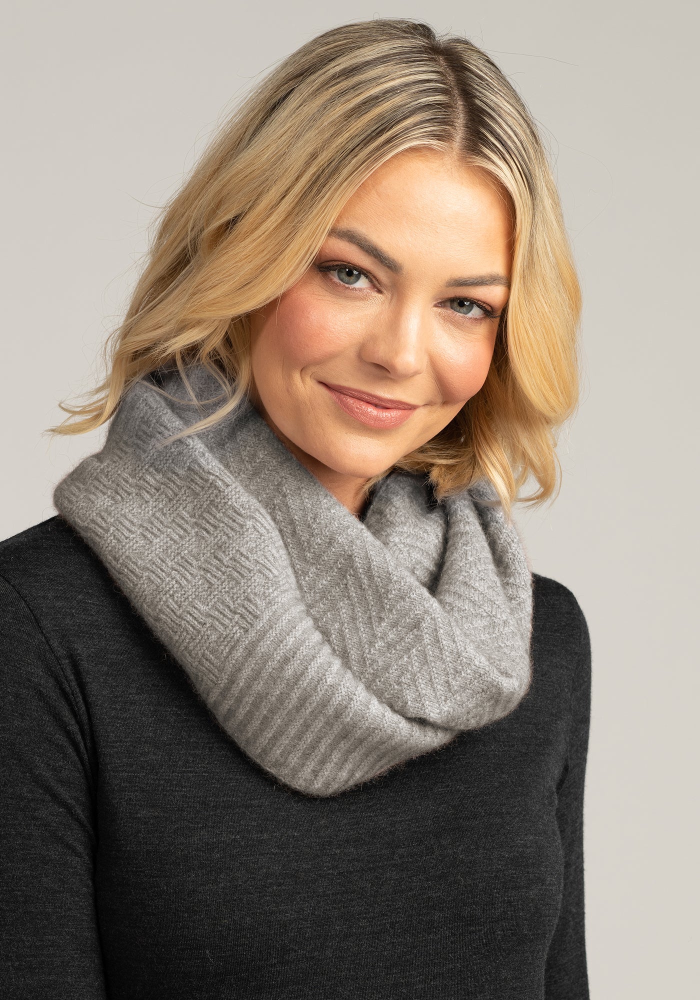 Merinomink Texture Loop Scarf