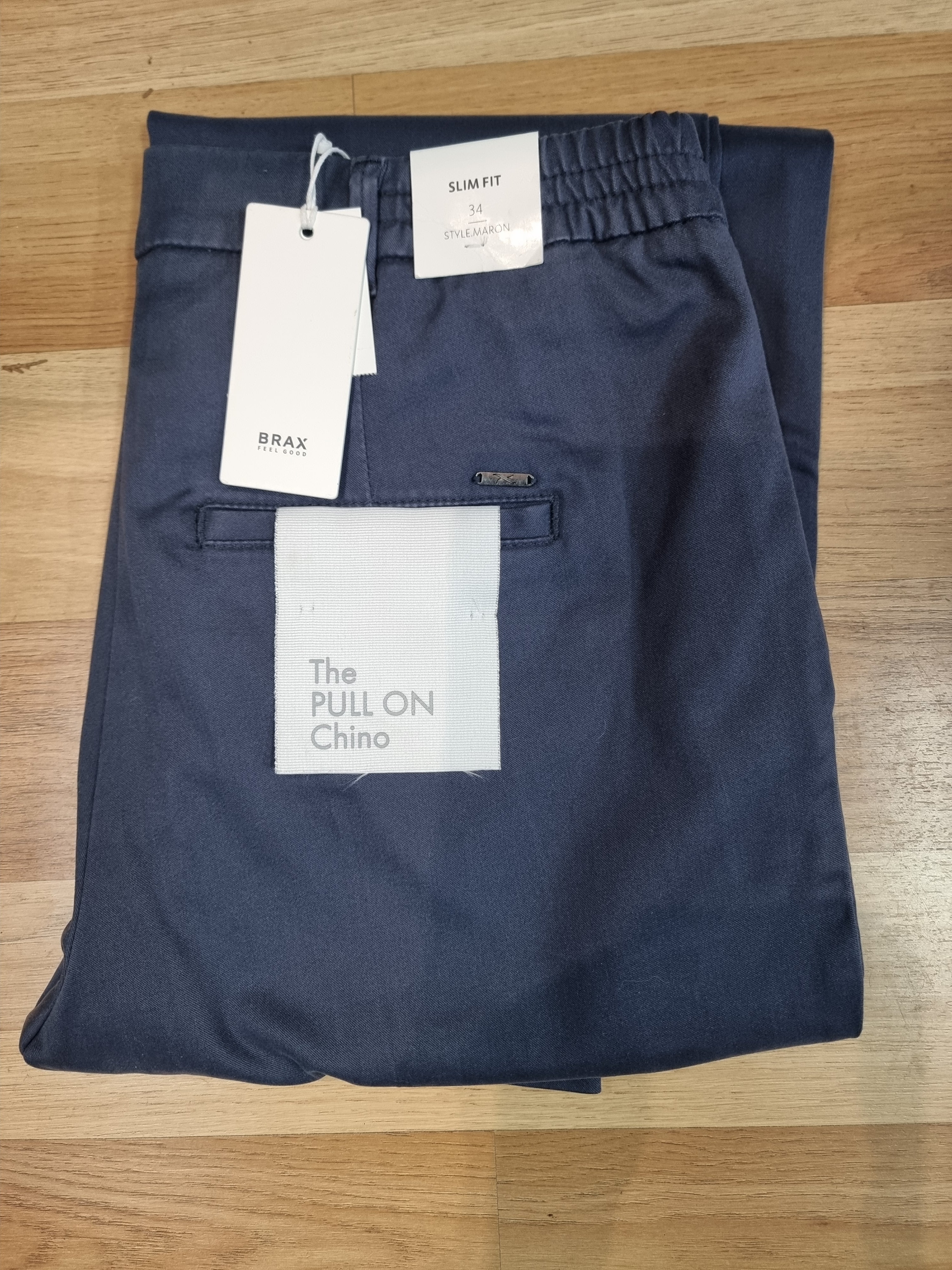 Brax Ladies Pull On Maron with Zip 34 Blue
