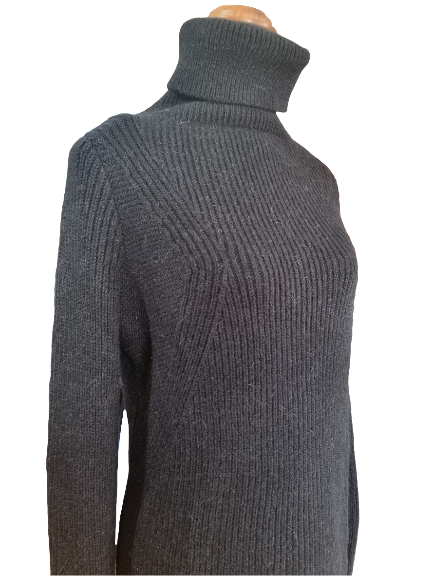 Dalcielo Baby Alpaca Roll Neck Sweater