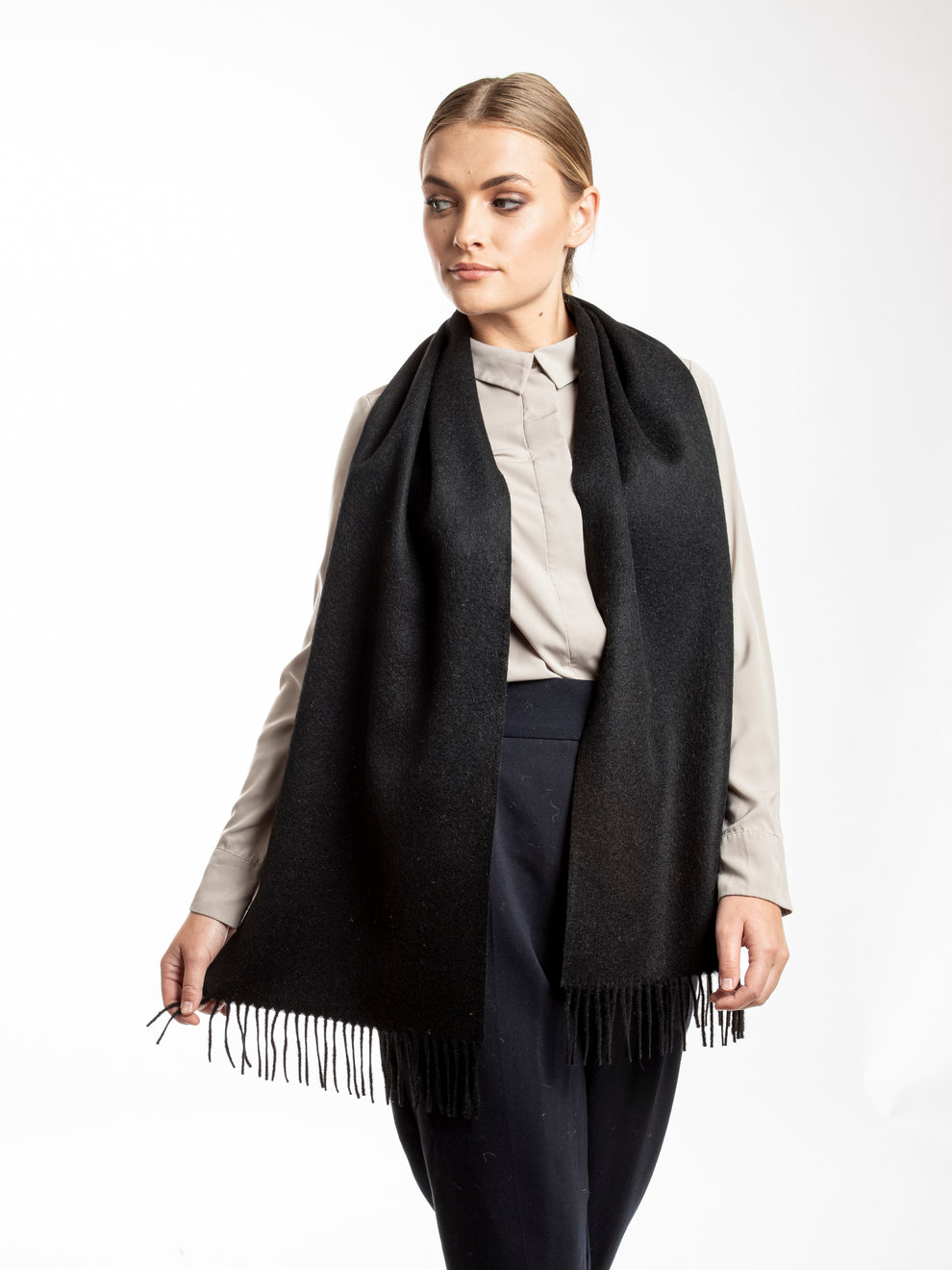 Dalcielo Plain Alpaca Scarf