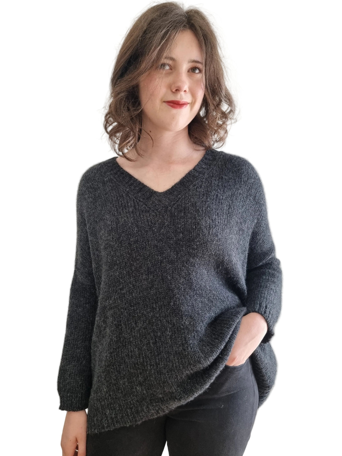 Little Alpaca Suri V Neck One-Size