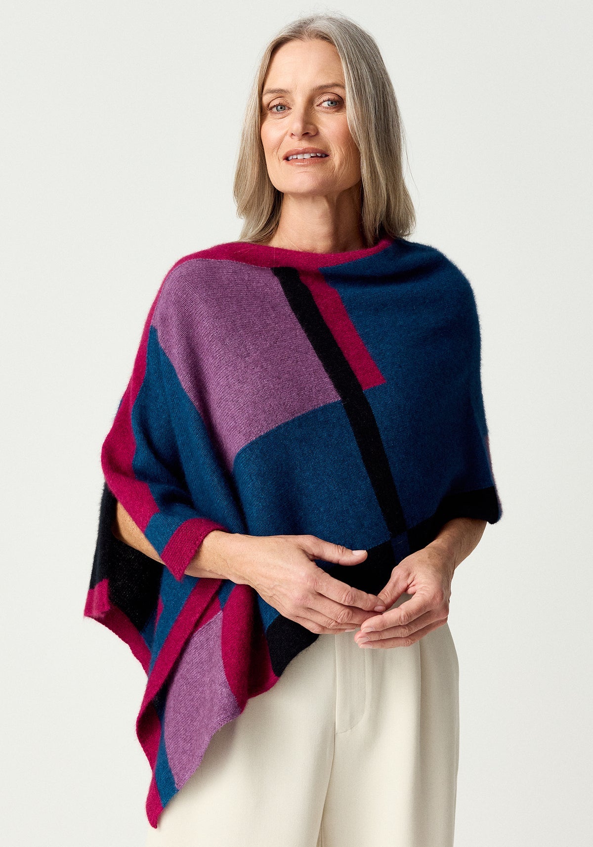 Merinomink Empress Poncho
