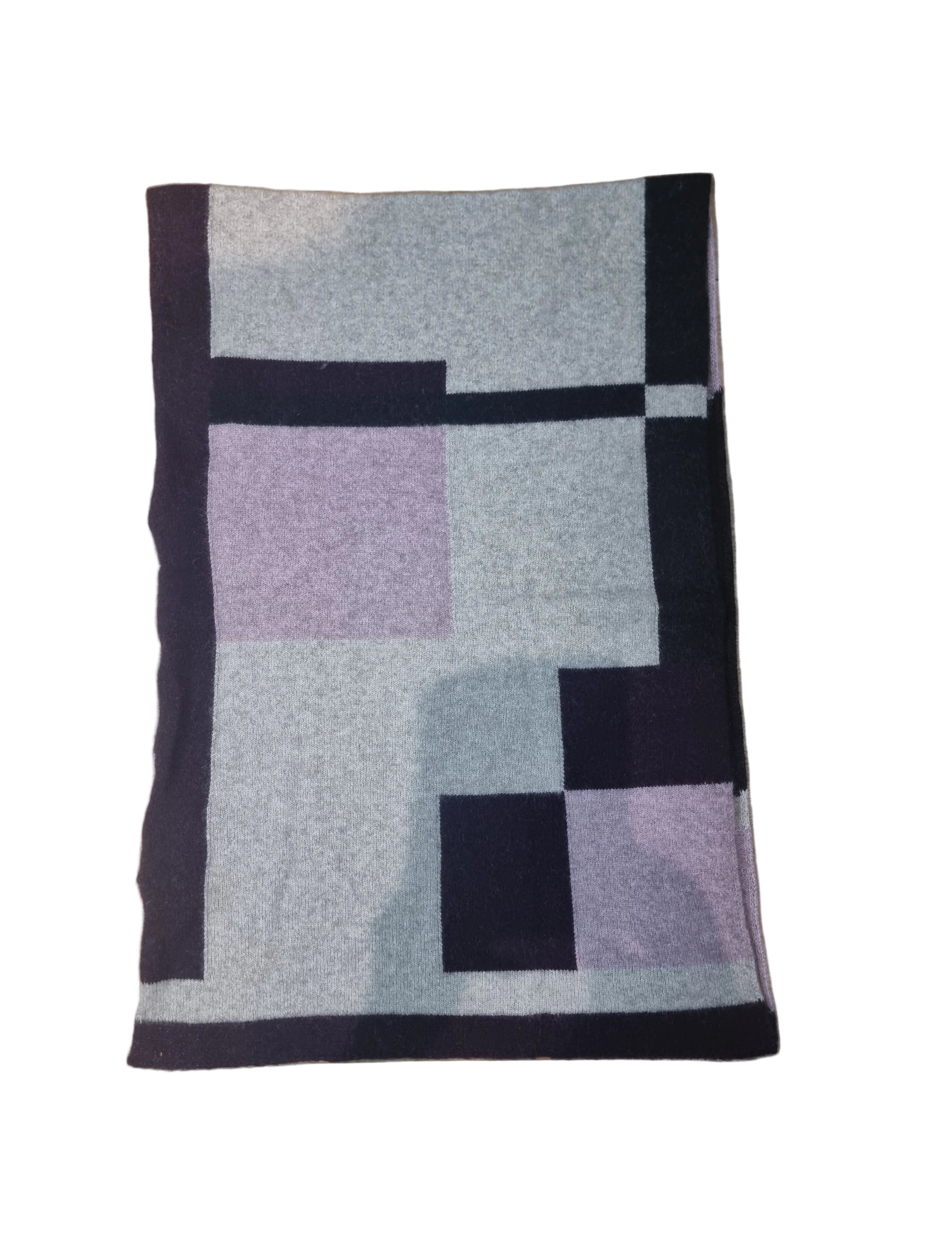 Merinomink Empress Poncho