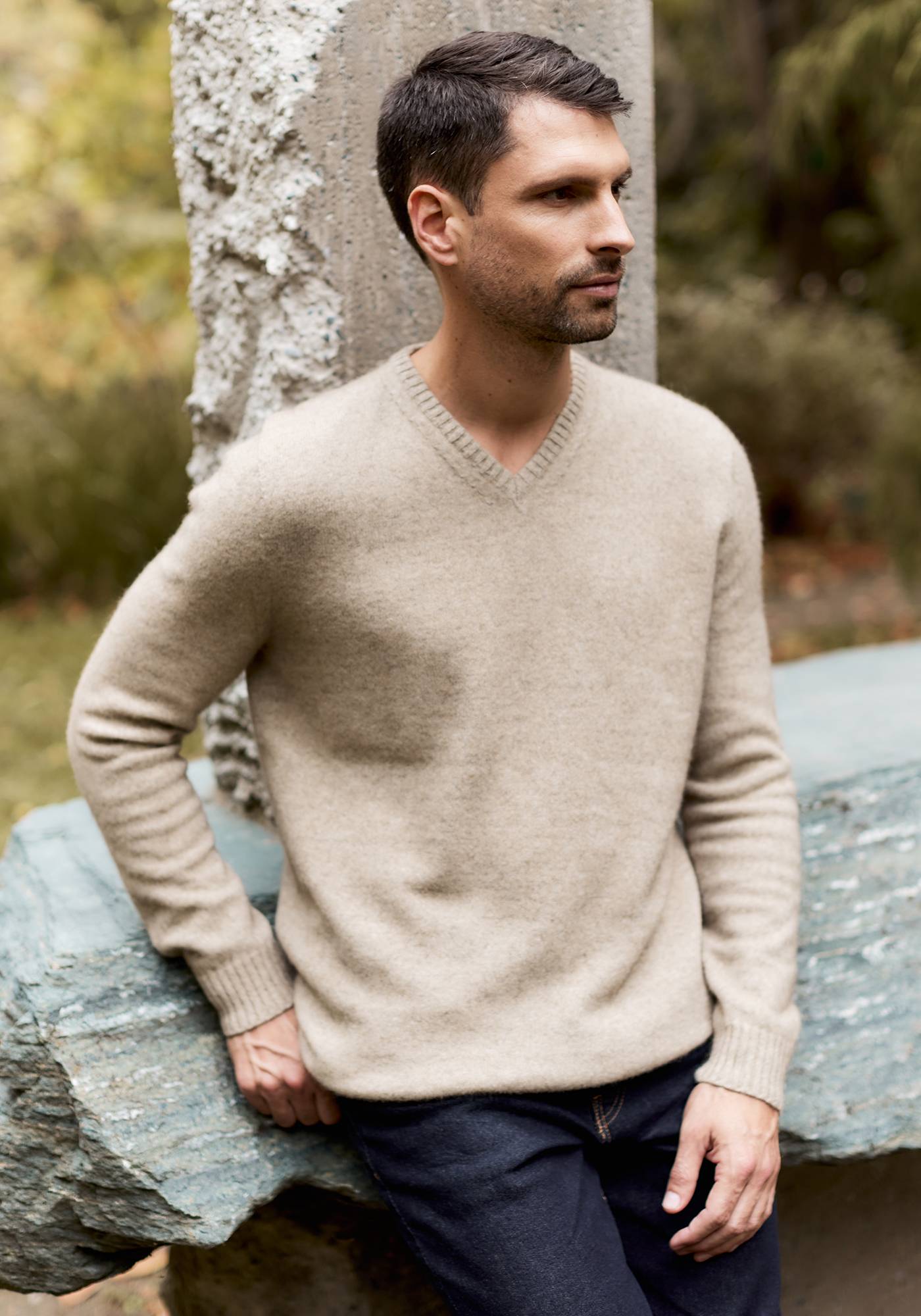 Merinomink Men's V Possum Sweater
