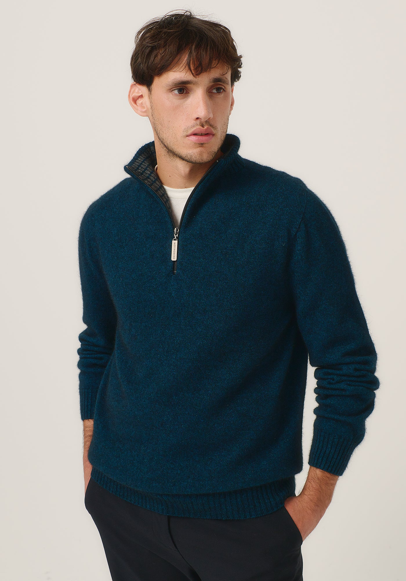 Merinomink Men's Whittaker Possum Merino Half Zip Sweater