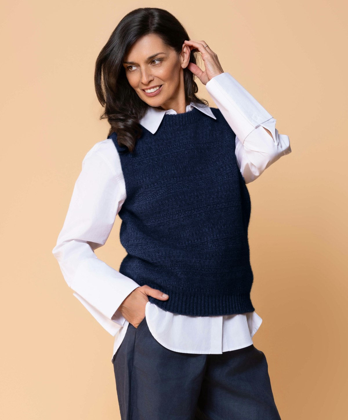 Noble Wilde Charm Vest Navy