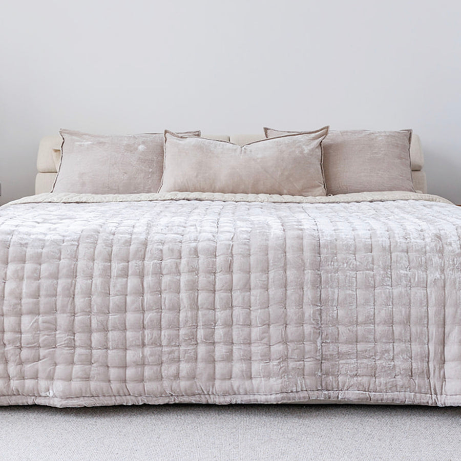 Her Shed Allure Silk Velvet Quilt
