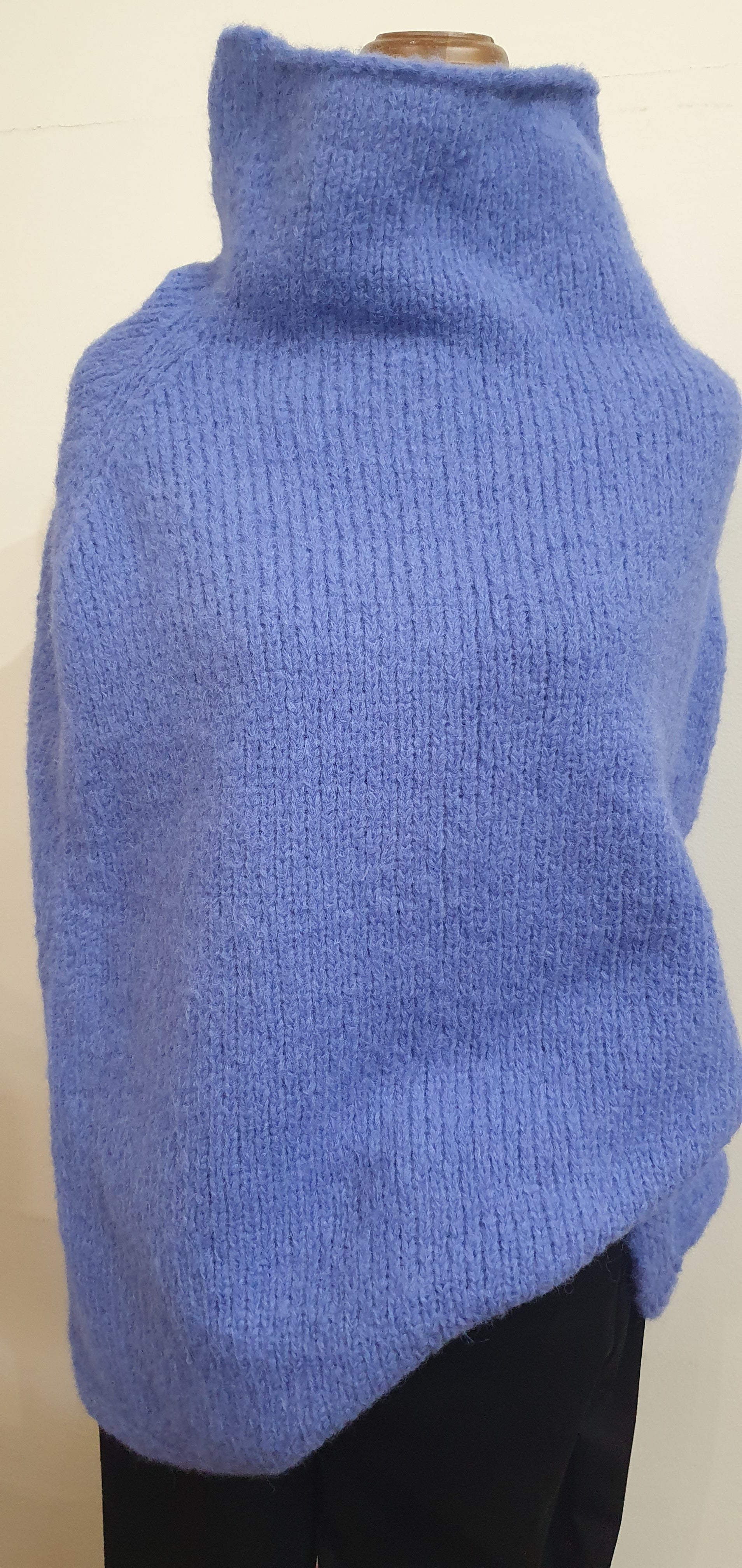 Little Alpaca Alpaca Shrug